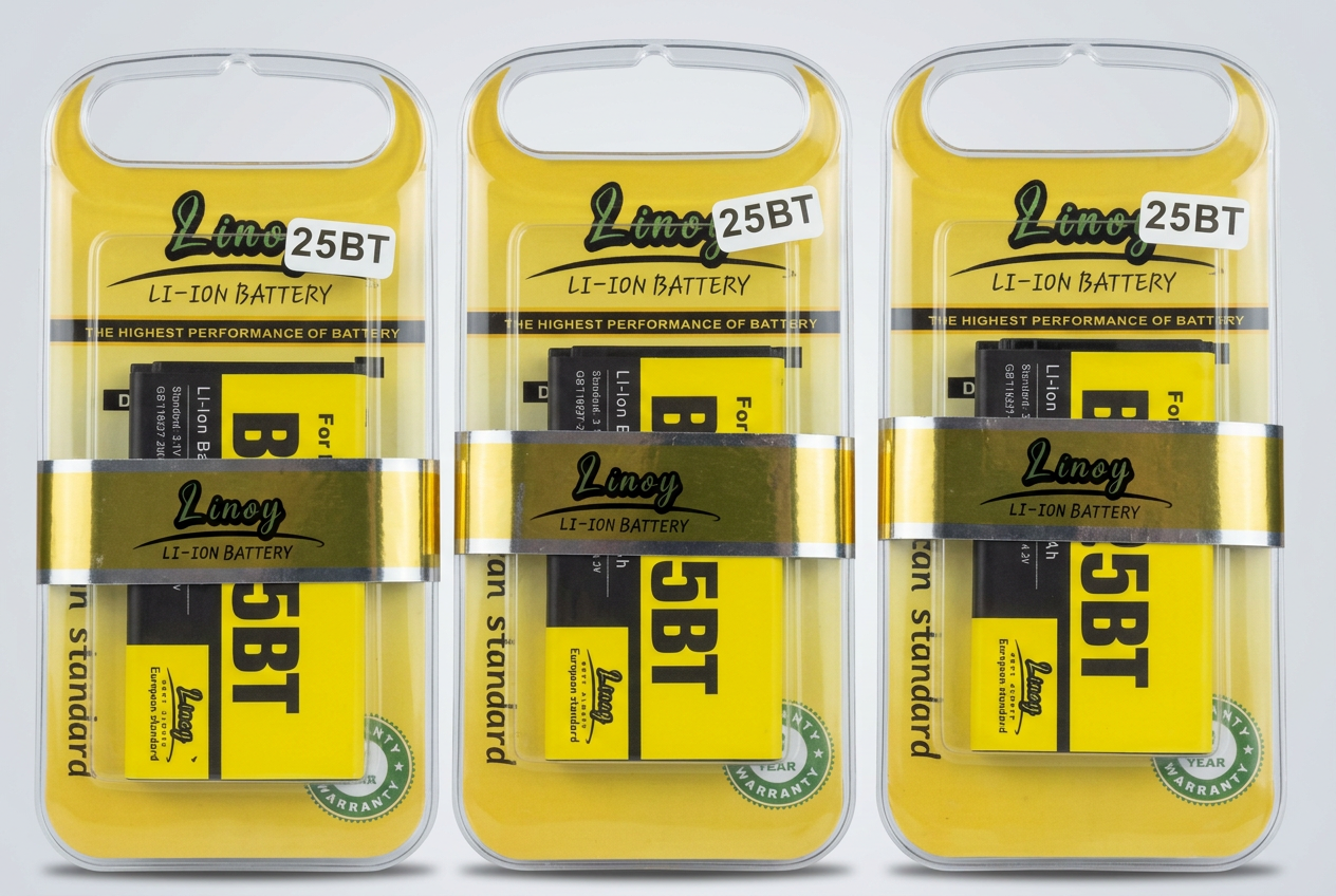Three polished LINOY 25BT Gold Series battery packs